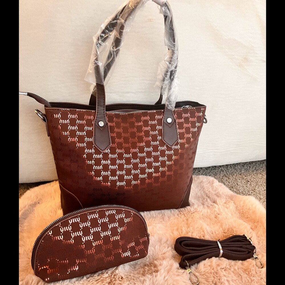 Tote bag with purse